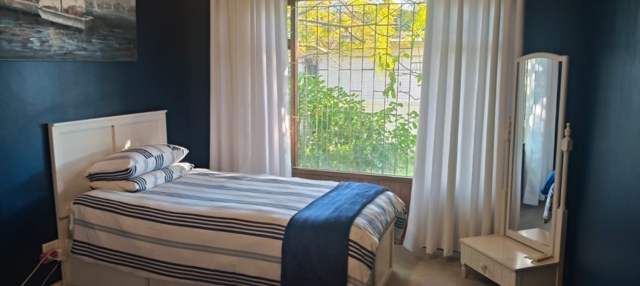 6 Bedroom Property for Sale in Cravenby Western Cape